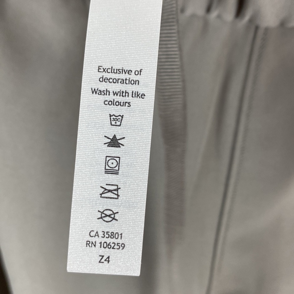 Lululemon Stretch High Rise Pant 7/8 Length Pockets Drawstring Grey Size 14 - Picture 14 of 16